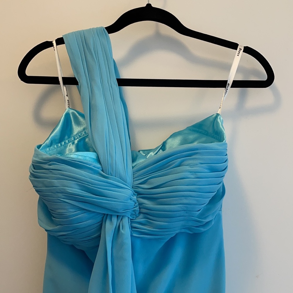 Tiffany Blue Ball Gown 💙 - Picture 7 of 9